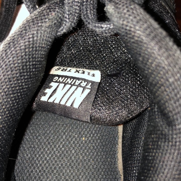 Black nike sneakers - Picture 4 of 5